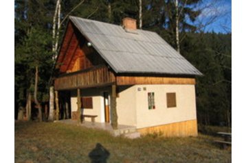 Eslovaquia Chata Čadca, Exterior